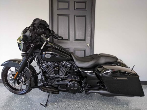 2023 Harley-Davidson Street Glide Special $21,900 - Image 8