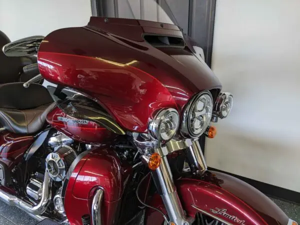 2017 Harley-Davidson Ultra Classic Limited $14,950 - Image 3
