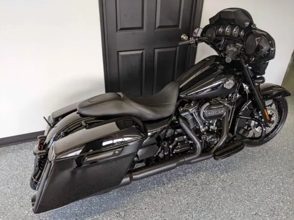 2023 Harley-Davidson Street Glide Special $21,900 - Image 5