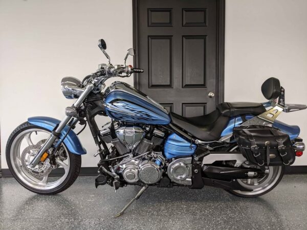 2011 Yamaha Raider S $6,500 - Image 7