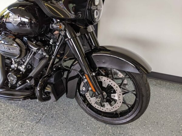 2023 Harley-Davidson Street Glide Special $21,900 - Image 7