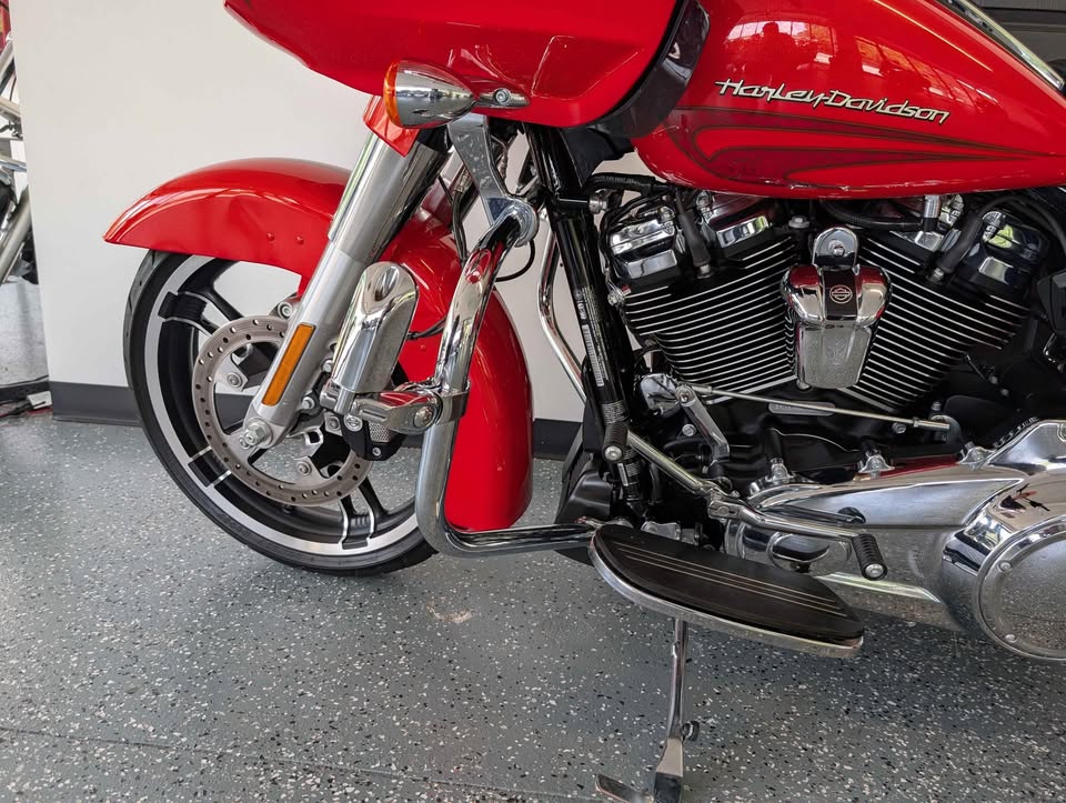 2017 Harley-Davidson Road Glide Special $15,950 - Image 10