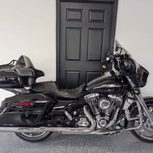 2015 Harley-Davidson Street Glide $12,900