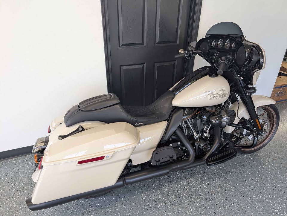 2023 Harley-Davidson Street Glide ST $21,900 - Image 7