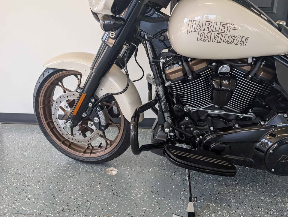 2023 Harley-Davidson Street Glide ST $21,900 - Image 9