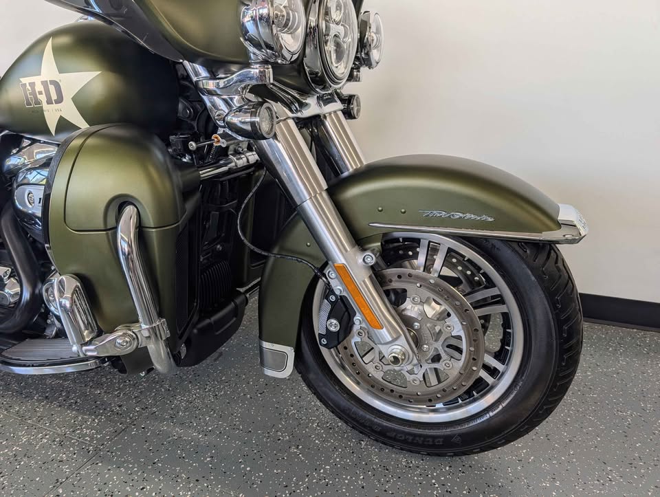 2022 Harley-Davidson Tri Glide $28,900 - Image 7